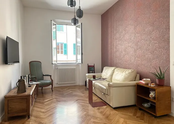 Apartament Bright House